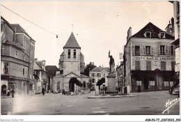 ADRP6-77-0570 - LAGNY-THORIGNY - église Saint-martin Et Place Du Marché - Lagny Sur Marne