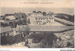 AECP2-83-0165 - ILE-DE-PORQUEROLLES - Casernement Militaires  - Porquerolles