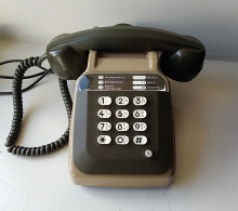 - Ancien Téléphone à Touches - Socotel S63 - - Téléphonie