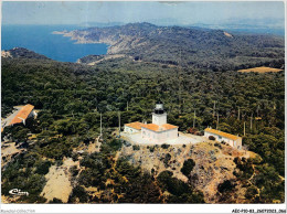 AECP10-83-0811- ILE-DE-PORQUEROLLES - La Perle Des Iles D'or - Vue Aérienne - Le Phare  - Porquerolles