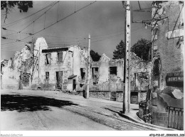AFQP10-87-0884 - ORADOUR-SUR-GLANE - Détruit Le 10 Juin 1944 - Rue E Desourteaux  - Oradour Sur Glane