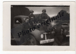 Photo Originale Militaires Soldats Armée Guerre Année 1940 ? Lieu ? Camion Militaire DODGE T110 US Truck ? à Identifier - Guerres - Autres