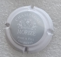 Capsule De Champagne Morize Père Et Fils	Contour Blanc Fond Gris - Autres & Non Classés