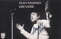 AUTOGRAPHE - RAYMOND DEVOS SUR PHOTO PHILIPS - Schauspieler Und Komiker