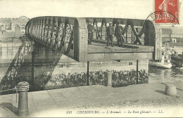 50  CHERBOURG - L' ARSENAL - LE PONT GLISSANT (ref 910) - Cherbourg