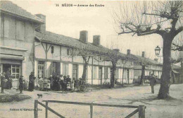 40 - Mézos - Avenue Des Ecoles - Animée - CPA - Carte Neuve - Voir Scans Recto-Verso - Other & Unclassified