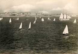 35 - Dinard - Régates Dans Rembouchure De La Rance - Bateaux - CPSM Grand Format - Carte Neuve - Voir Scans Recto-Verso - Dinard