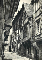 22 - Dinan - Rue Du Petit-Fort - Animée - CPSM Grand Format - Voir Scans Recto-Verso - Dinan