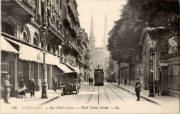 Bordeaux - Rue Vital Carles - Tramway - Bordeaux