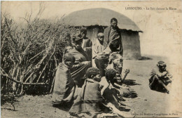 Lessouto - Le Soir Devant La Hutte - Lesotho