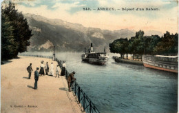 Annecy - Depart D Un Bateau - Annecy