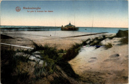 Blankenberghe - Le Pier A Travers Les Dunes - Blankenberge