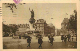 75 - Paris - Place De La République - Le Monument De La République Par Morice - Animée - Automobiles - CPA - Oblitératio - Squares