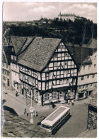 D-17058  BAD WILDUNGEN : Marktplatz Mit Löwen-Apotheke Und Schloss Friedrichstein - Bad Wildungen