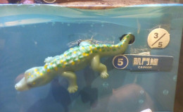 RARE Asia Exclusive Playmobil McDonald's 2024 Wiltopia Animal Toy CAIMAN Happy Meal Toy Alligator Crocodile - Playmobil