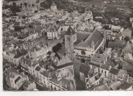 79    Thouars    En Avion Au Dessus De...   L'eglise St Medard. - Thouars