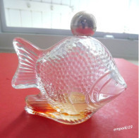 Flacon  Eau De Cologne Sweet Honesty AVON En Forme De Poisson - Bottles (empty)