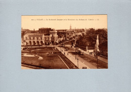 Calais (62) : Le Boulevard Jacquart Et Le Monument Des Enfants Du Calaisis - Calais