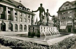 13764120 Aarau AG Bahnhofplatz Mit Schuetzendenkmal Aarau AG - Autres & Non Classés