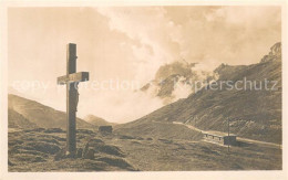 13757480 Klausenpass Hotel Klausenpasshoehe Gipfelkreuz Schaechentaler Windgaell - Sonstige & Ohne Zuordnung