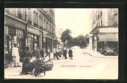 CPA Bois Colombes, Place Centrale, Vue De La Rue Im Zentrum  - Colombes