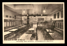 67 - STRASBOURG - INTERIEUR DE LA TAVERNE DES SPORTS, 6 RUE DE LA LANTERNE - E. GROSSHOLZ PROPRIETAIRE - Strasbourg