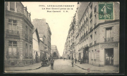 CPA Levallois-Perret, La Rue Gravel Prise De La Rue Carnot  - Levallois Perret
