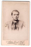 Fotografie Carl Wolf, Harburg, Portrait Mädchen In Eleganter Bluse  - Personnes Anonymes