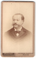 Photo Desire, Paris, Portrait De Stattlicher Mann Avec Schnauzbart  - Anonymous Persons