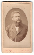 Photo Blanc, Paris, Portrait De Stattlicher Mann Avec Bart  - Anonymous Persons