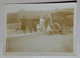 Photographie - Famille En Vacances Dans Leur Voiture. - Auto's