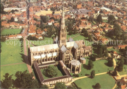72262221 Salisbury Wiltshire Cathedral Aerial View Salisbury - Otros & Sin Clasificación