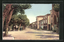 CPA Beaumont-lès-Valence, Place Du Rasset  - Valence