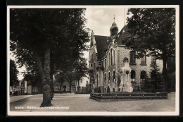 AK Melle, Rathaus Und Kriegerdenkmal  - Melle