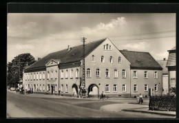 AK Neukirch /Lausitz, HO-Hotel Oberland  - Neukirch (Lausitz)