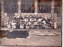 Photo Originale - Industrie -  Usine De Tannerie - Peausserie -( Lieu A Determiner ) Photographie De Tout Le Personnel - Berufe