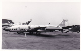 Photo Originale - Aviation - Militaria - Avion Bombardier Martin B-57 - US Air Force - Aviación