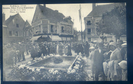 Cpa Du 18 Aubigny Grandes Fêtes Franco écossaises 15 Août 1931 Place Des Halles (1)  STEP187 - Aubigny Sur Nere