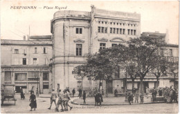 FR66 PERPIGNAN - Dames De France - Place Rigaud - La Halle Au Blé - Animée - Belle - Perpignan