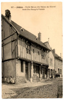 CPA 89 - JOIGNY (Yonne) - 137. Vieille Maison Dite Maison Des Oeuvres Située Rue Bourg-le-Vicomte - Ed. H.V. - Joigny
