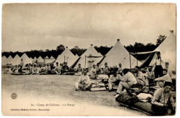 CPA CHALONS (51) - 82. Camp De Chalons. La Soupe - Ed. Guérin - Barracks