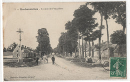 CPA 80 - HARBONNIERES (Somme) - 5. Avenue De Feuquières - Ed. Derivière-Pommier (petite Anmation) - Altri & Non Classificati