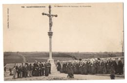 CPA 29 - SAINT-THEGONNEC (Finistère) - 758. La Bénédiction Du Calvaire Du Cimetière - Dos Simple - Ed. Villard - Saint-Thégonnec