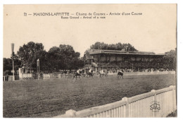 CPA 78 - MAISONS LAFFITTE (Yvelines) - 72. Champ De Courses - Arrivée D'une Course - Maisons-Laffitte