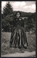 AK Kleines Mädchen Aus Dem Gutachtal In Schwarzwälder Tracht  - Costumes
