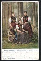 Künstler-AK Titisee-Neustadt, Schwarzwälderinnen In Badischer Volkstracht  - Costumi
