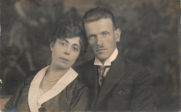 Annonymous Persons Souvenir Photo Social History Portraits & Scenes Elegant Couple Pearls Coiffure - Photographie
