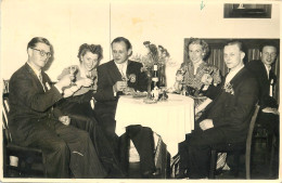 Annonymous Persons Souvenir Photo Social History Portraits & Scenes Elegant Couples Dinner - Photographie