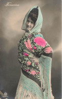 FANTAISIES - Femmes - Femme - En Costume - Colorisé - Carte Postale Ancienne - Donne