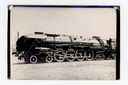 Photo Locomotive SNCF 242 A 1 Chapelon Performances Exceptionnelles France Train Chemin Fer Motrice Vapeur Northern 242A - Eisenbahnen